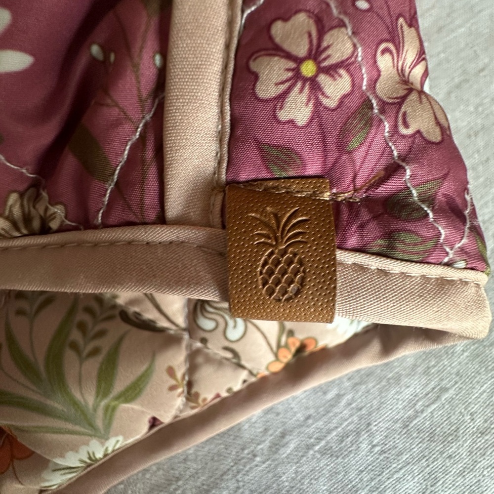Floral Quilted Women's Jacket - Pink and Cream - Picture 9 of 11